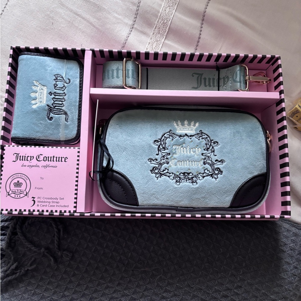 Juicy Couture Gray and Black Crossbody Set